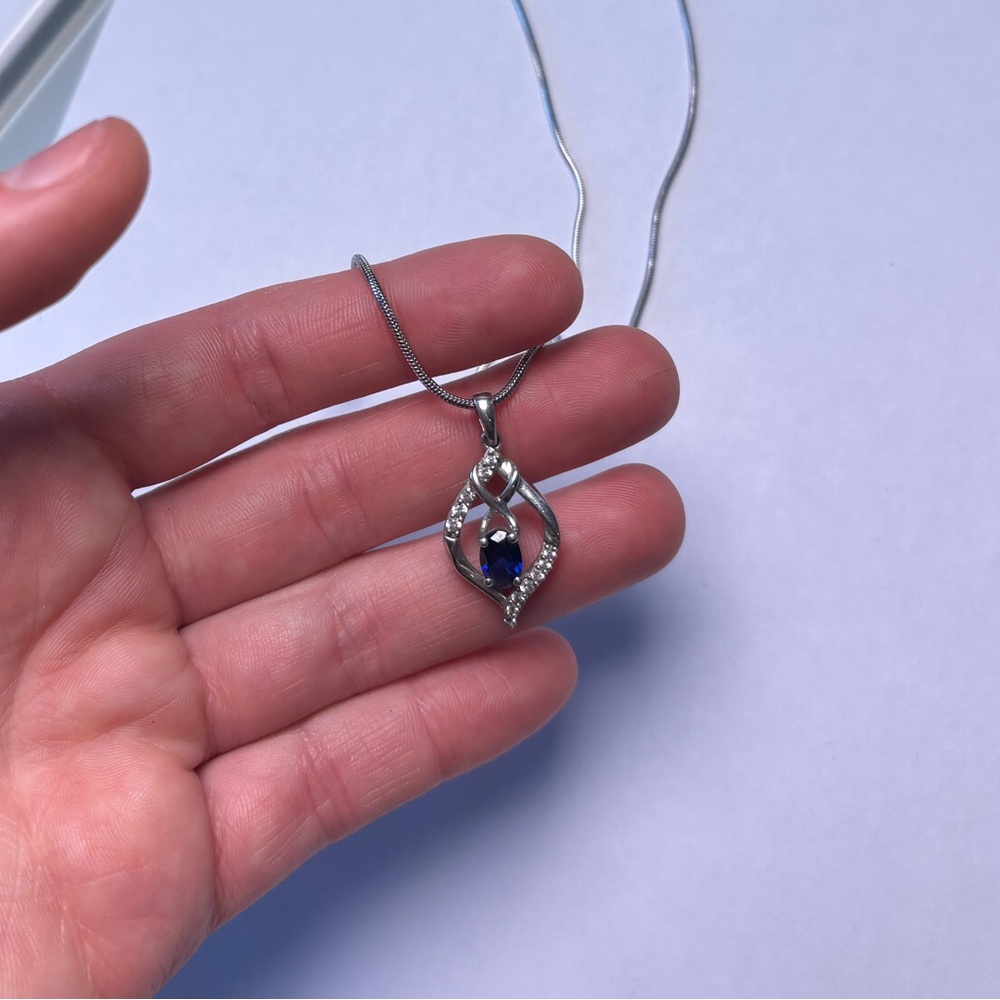 Silver Blue Sapphire Pendant Necklace